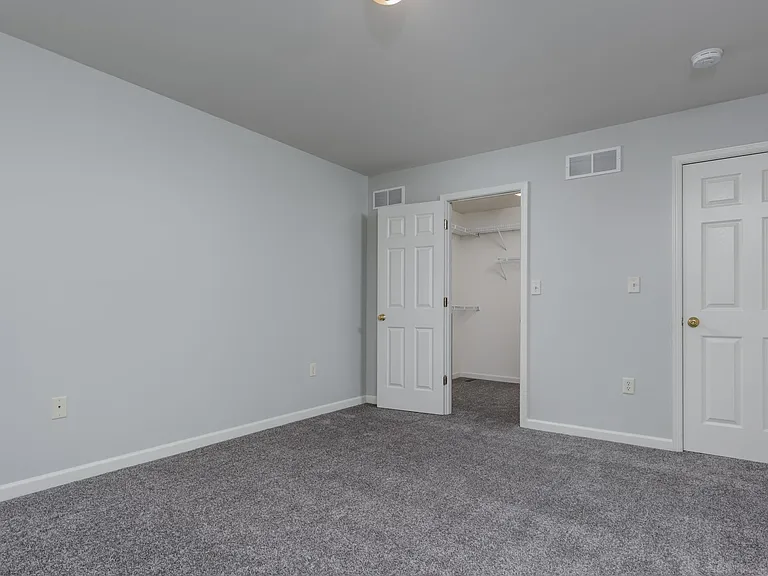 6106 Terry Davis Ct — Photo 29