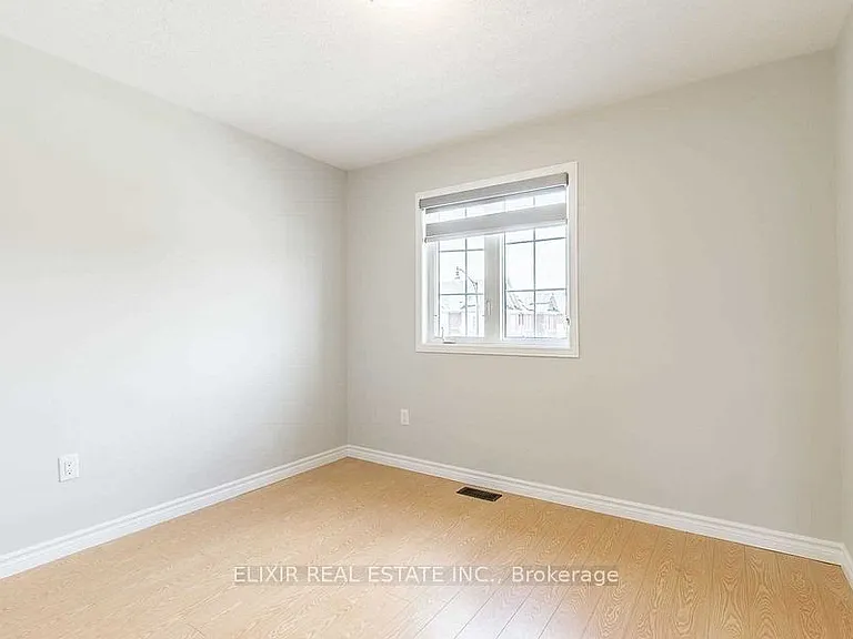 90 Delport Close — Photo 25