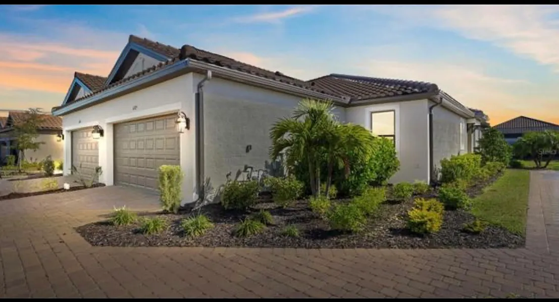 4725 Tortona Ct — Photo 1