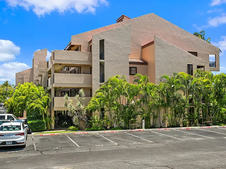 S Kihei Rd — Photo 31