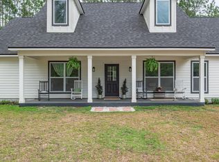 76 Elie Carter Ln, Crawfordville, FL 32327