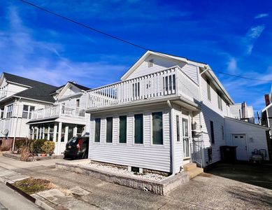 31 N Martindale Ave, Ventnor, NJ, 08406