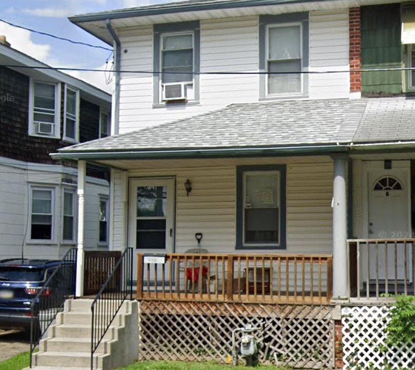 1st image of 223 Lafayette Ave