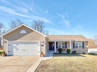 31 Gracie Claire Ct, Moscow Mills, MO 63362