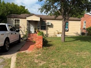 2716 NW 35th St, Fort Worth, TX 76106