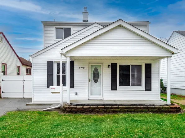 2791 Emogene St, Melvindale, MI 48122