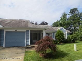 923 Liverpool Cir #B, Manchester Township, NJ 08759