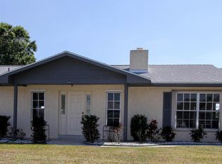 894 SE Thornhill Dr, Port Saint Lucie, FL 34983