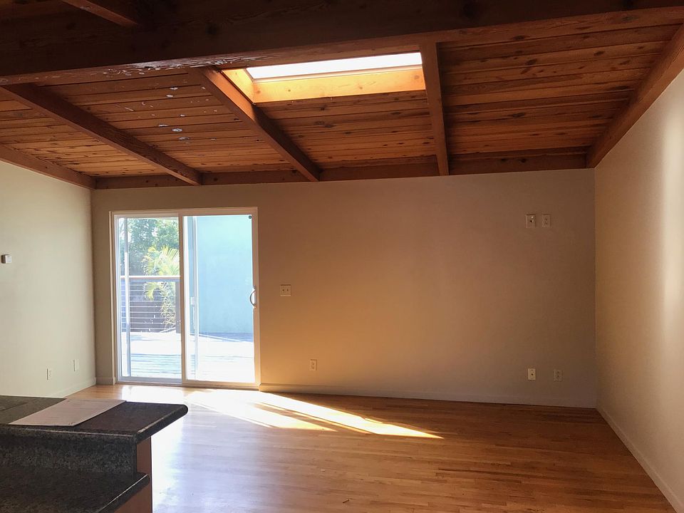1st image of 111 N Granados Ave