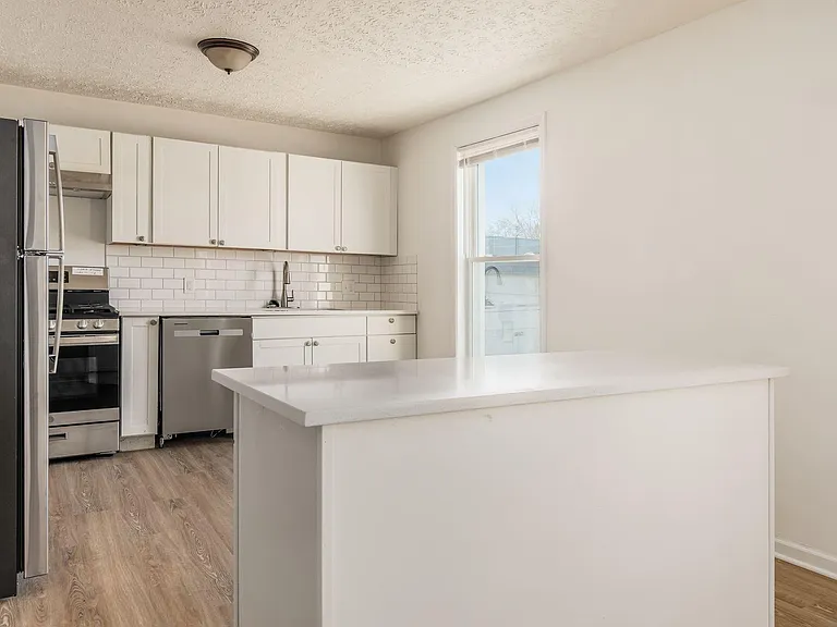 1111 Franklin Ave #1111 — Photo 17