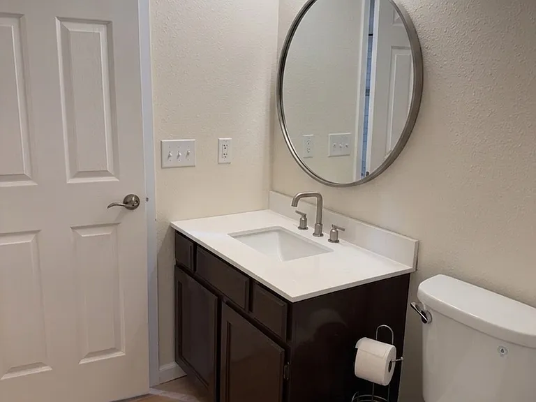 4002 Lakeview Dr #2 — Photo 5