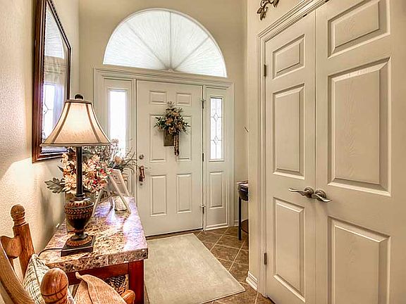 4th image of 119 Rachel Ln