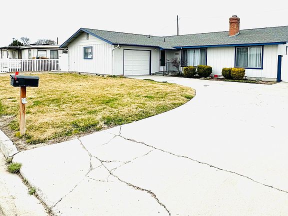 2nd image of 1111 D St W