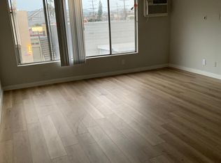 5216 Kester Ave #9, Van Nuys, CA 91411