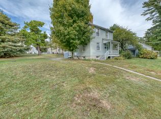 3 Stebbins Brook Lane, Simsbury, CT 06070