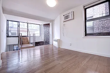 Rented by Urbane Brokerage