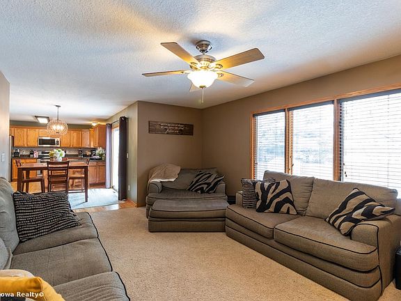 3rd image of 9816 McWilliams Dr