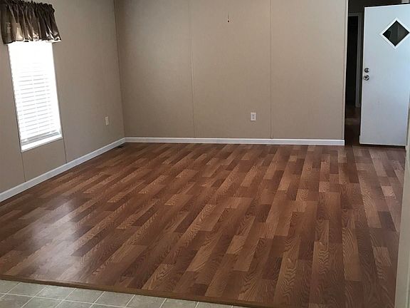 3rd image of 36816 Caraway Rd