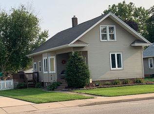 2522 4th St, Peru, IL 61354