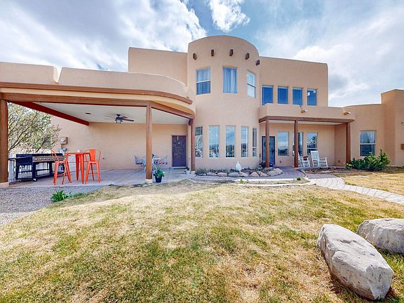 2nd image of 43 Vista Encantada Dr
