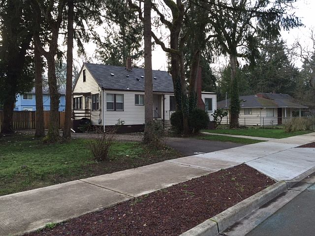 1st image of 8504 Spruce St SW