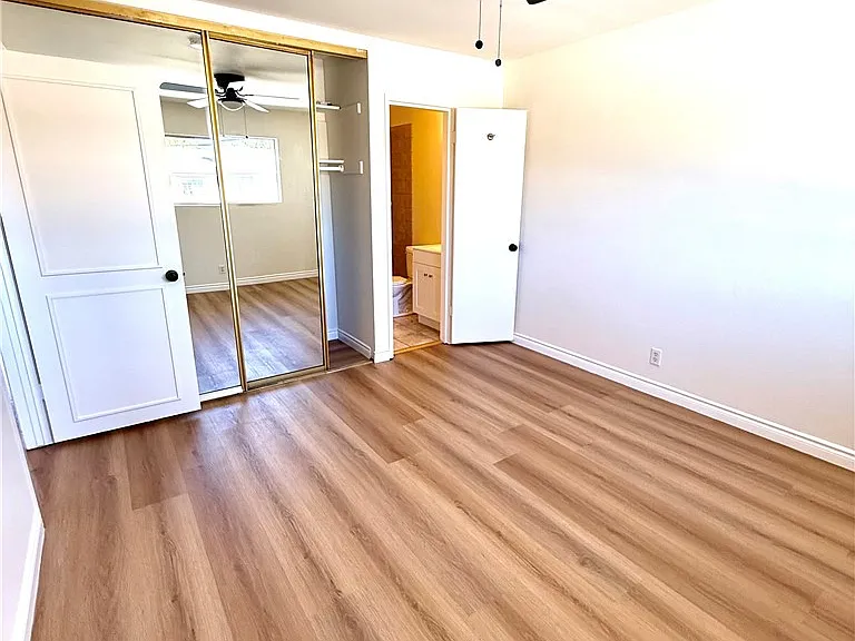 684 E Lee Pl — Photo 19