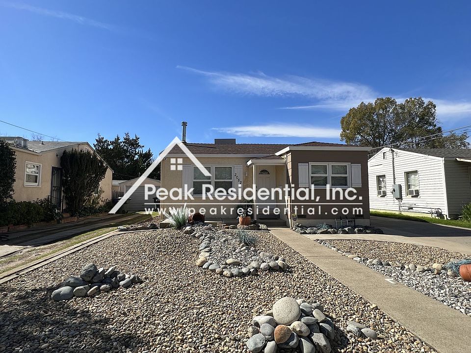 1st image of 2082 57th St