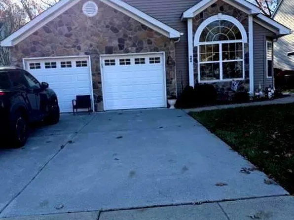 404 Virgin Island Dr, Williamstown, NJ 08094