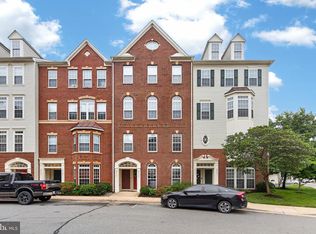 25335 Curiosity Sq, Aldie, VA 20105