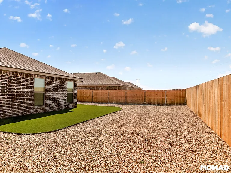 2152 Langford Ave — Photo 24