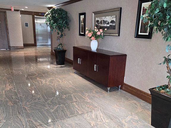 5th image of 65 Via Rosedale Cir #312
