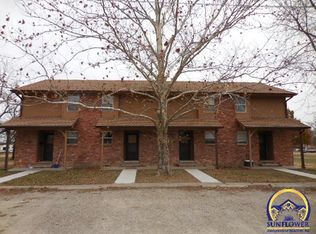 306 N 5th St, Osage City, KS 66523