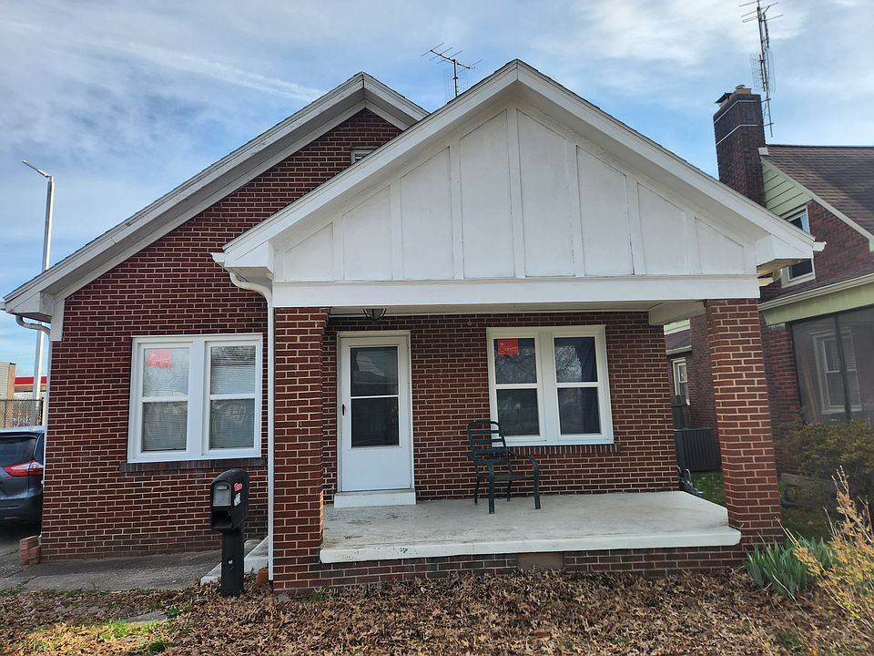 1st image of 1123 E Blackford Ave