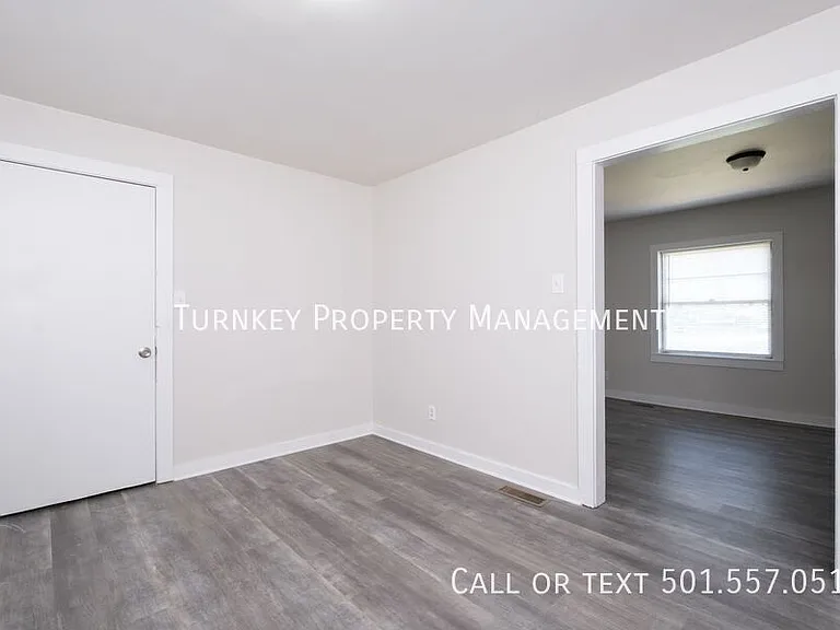 4912 School St — Photo 5