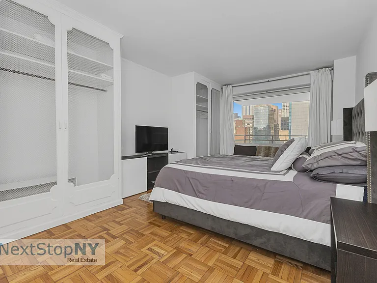 303 E 57th St #24E — Photo 7