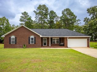 2725 Navigator Cir, Dalzell, SC 29040