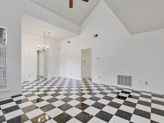 5th image of 2317 Shalimar Dr