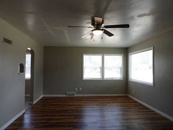 2nd image of 1701 W 1st