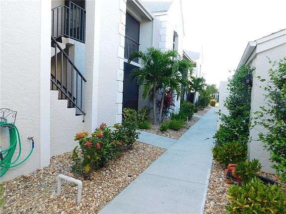 3rd image of 16350 Kelly Cove Dr APT 289