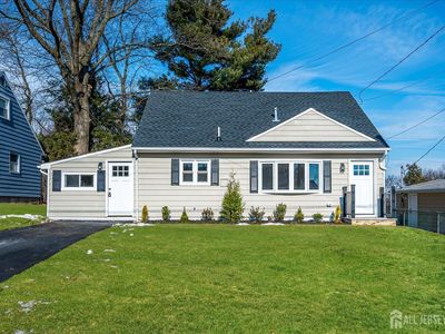 35 Kendall Dr, Parlin, NJ, 08859