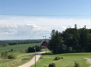 2750 Tilleraas Rd, Dorchester, IA 52140