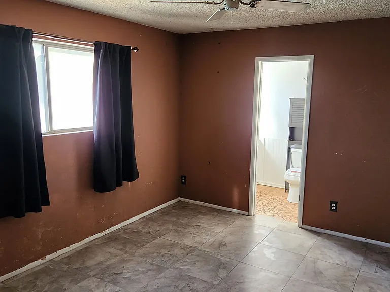 2307 W De Palma Cir — Photo 10