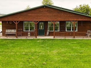 1701 Trapper Ave, Smithboro, IL 62284