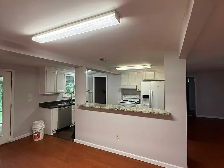 518 Davidson Dr — Photo 8