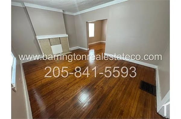 Building Photo - 4612 Terrace S