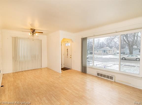 2nd image of 12863 Norborne Ave