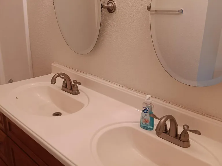 1620 E Cambridge Ave #14 — Photo 14