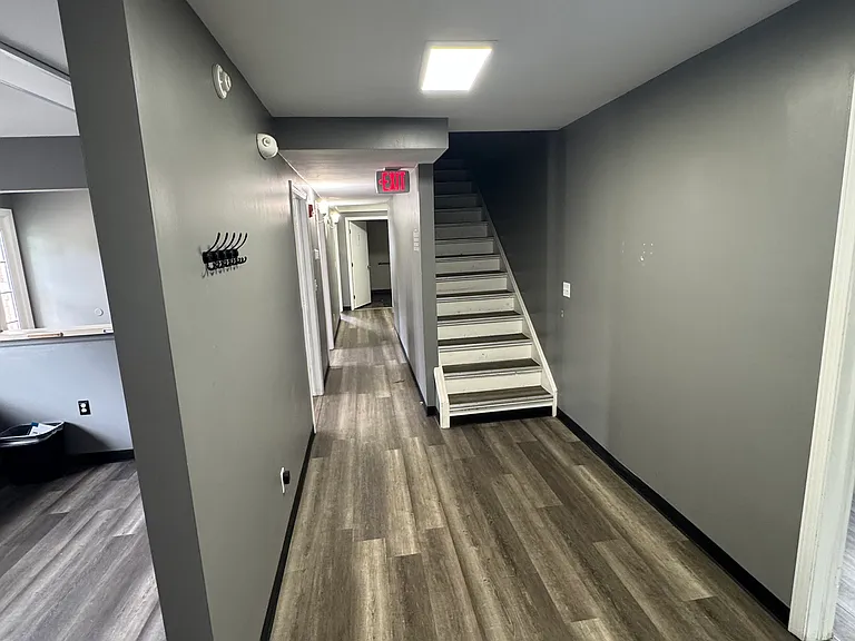 5505 S Sheldon Rd — Photo 6