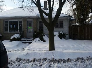 1407 Brookside Ave, Waukegan, IL 60085