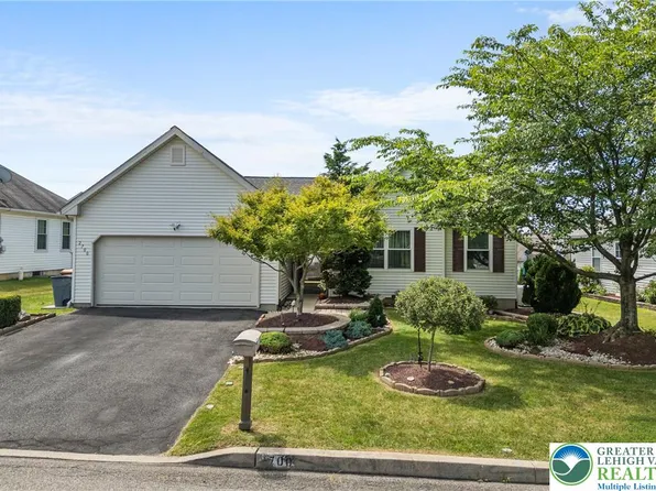 2700 Knollwood Way, Easton, PA 18040